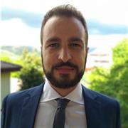 Prof. di Diritto Laureato magistrale in Scienze delle Amministrazioni e delle Politiche Pubbliche offre lezioni di Diritto